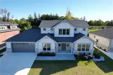 8 THIMBLEWEED Drive Bluewater Ontario N0M 1G0