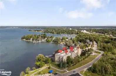 140 CEDAR ISLAND Road Unit# 104 Orillia Ontario L3V 1T1