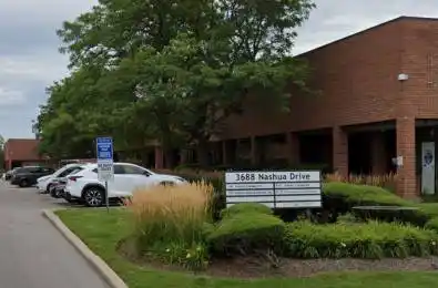 3688 Nashua Drive Unit# 9/10 Mississauga Ontario L4V 1M5