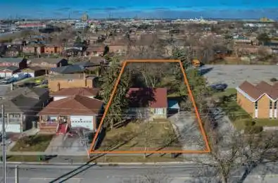 74 Kingsview Boulevard Toronto W09 Ontario M9R 1T9