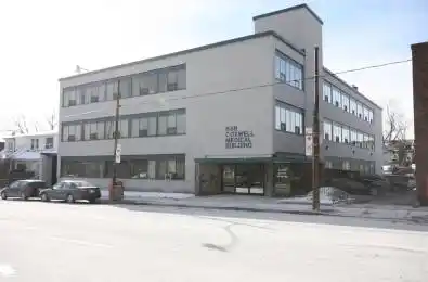 688 Coxwell Avenue Unit# 211 Toronto E01 Ontario M4C 3B7