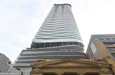 197 Yonge Street Unit# 2310 Toronto C08 Ontario M5B 1M4