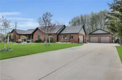 19 SYDENHAM Drive Middlesex Centre Ontario N0M 2A0