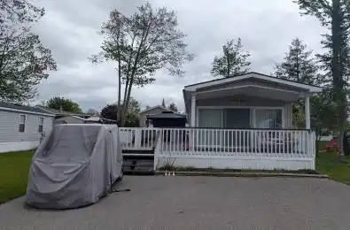 5 CHIPPEWA Trail Wasaga Beach Ontario L9Z 1X7