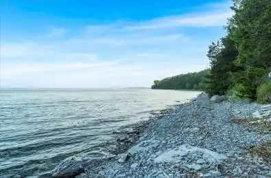 102 Dorenberg Lane Prince Edward County Ontario K0K 2T0