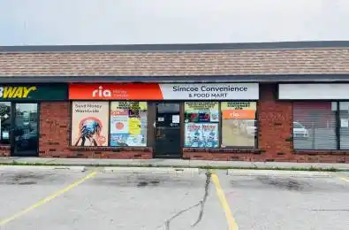 8 QUEENSWAY N/A Unit# 3 Norfolk Ontario N3Y 4M3