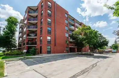 536 11th Avenue Unit# 606 Hanover Ontario N4N 2S4