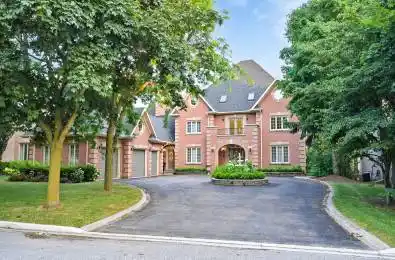 33 Oatlands Crescent Richmond Hill Ontario L4C 9P1