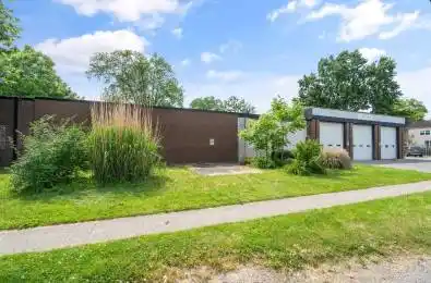 271 RIDGEWAY Road Fort Erie Ontario L0S 1B0
