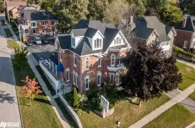 1 Berczy Street Barrie Ontario L4M 3P5