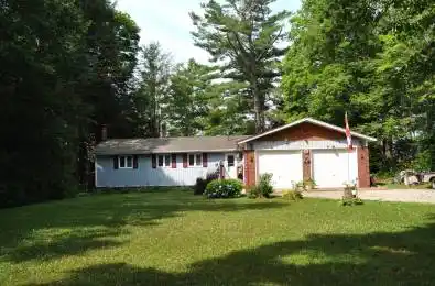 1102 Lakeshore Drive Bracebridge Ontario P1L 1X3