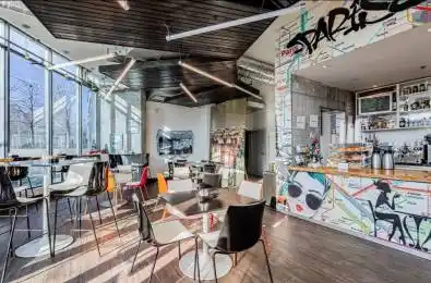 215 Fort York Boulevard Toronto C01 Ontario M5V 4A2