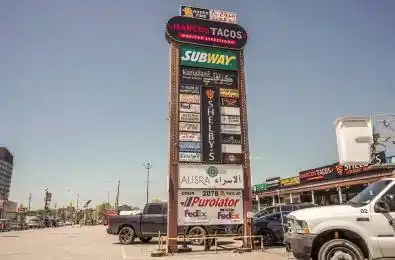 2090 Lawrence Avenue Toronto E04 Ontario M1R 2Z5