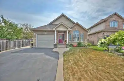 222 Dorchester Drive Grimsby Ontario L3M 5K8