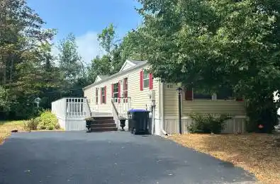 40 Georgian Glen Drive Wasaga Beach Ontario L9Z 1K7