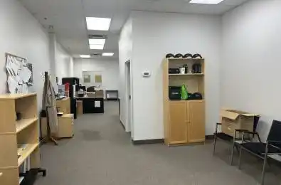 777 Guelph Line Unit# 212 Burlington Ontario L7R 3N2