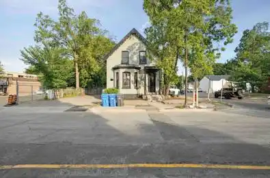 127 Queen Street Brampton Ontario L6Y 1M3