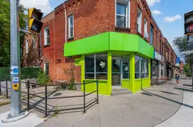 3074 Dundas Street Toronto W02 Ontario M6P 1Z5