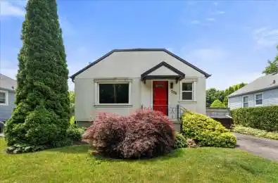 596 Hager Avenue Burlington Ontario L7S 1P6