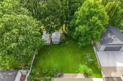 215 Elmwood Crescent Milton Ontario L9T 1C3