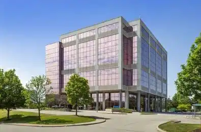 27 Allstate Parkway Unit# 700-800 Markham Ontario L3R 5P8