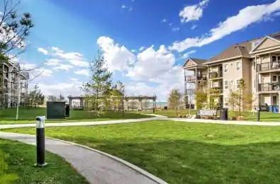 5 Anchorage Crescent Unit# 102 Collingwood Ontario L9Y 0Y6