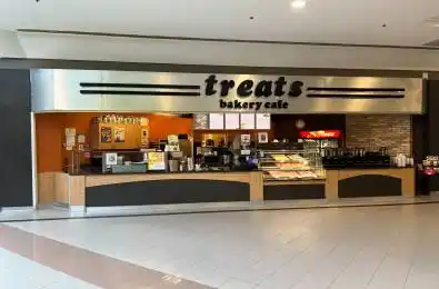 142 Fullarton Street London East Ontario N6A 5P2