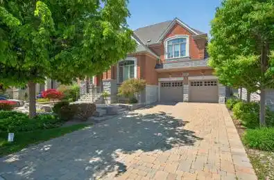 24 Grand Vellore Crescent Vaughan Ontario L4H 0N8