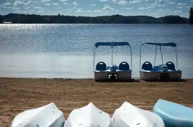 1869 MUSKOKA DISTRICT ROAD 118 WEST N/A Unit# 4 Muskoka Lakes Ontario 