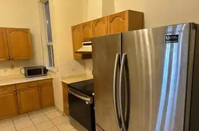 1864 Danforth Avenue Unit# 201 Toronto E03 Ontario M4C 1J4