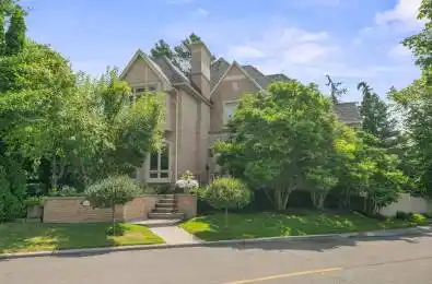 100 Old Forest Hill Road Toronto C03 Ontario M5P 2R5