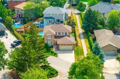 10 Shadowdale Drive Hamilton Ontario L8E 5E7