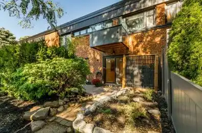 51 Broadfield Drive Unit# 32 Toronto W08 Ontario M9C 5P2