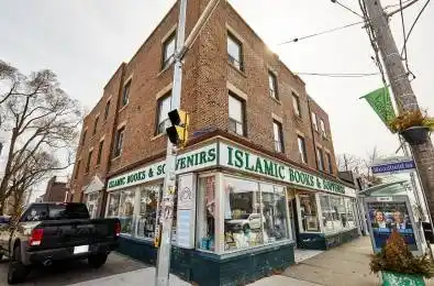 1395 Gerrard Street Toronto E01 Ontario M4L 1Z3