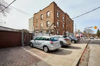 280 Woodfield Road Toronto E01 Ontario M4L 2W7