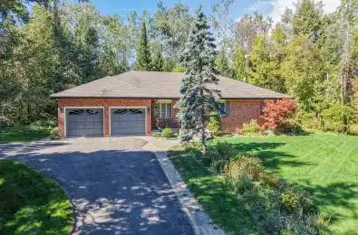 1892 CARRIAGE Court Severn Ontario L3V 6H2