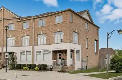 20 Greensborough Villag Circle Unit# 23 Markham Ontario L6E 1M4