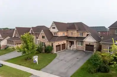 28 Stonegate Avenue Mono Ontario L9W 6X1