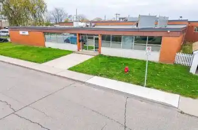 42 NIAGARA Street Hamilton Ontario L8L 6A2