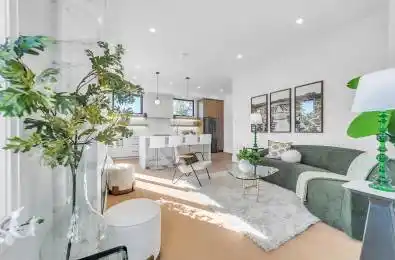 59 Charles Street Unit# #1 Newmarket Ontario L3Y 3V7