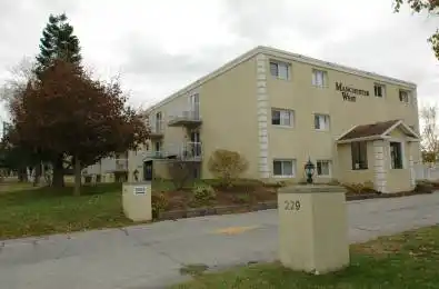 229 Adelaide Street Unit# 303 Saugeen Shores Ontario N0H 2L0
