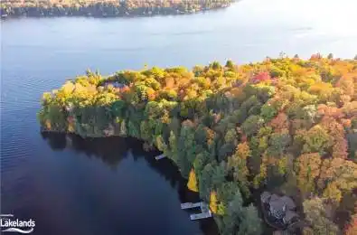 1902 A FOXPOINT Road Lake of Bays Ontario P0A 1H0