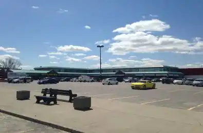 130 Davis Drive Unit# 205-206 Newmarket Ontario L3Y 2N1