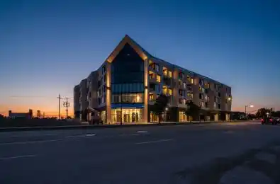 31 Huron Street Unit# 224 Collingwood Ontario L9Y 5T7