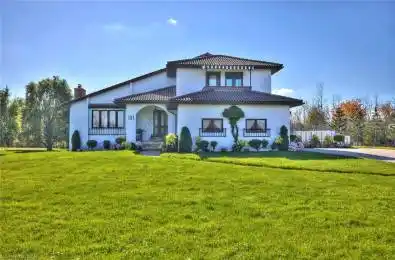 191 CAIRNS Crescent Fort Erie Ontario L2A 5M4