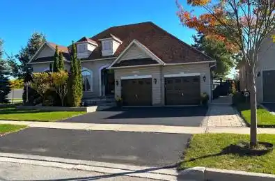 452 Athabasca Drive Vaughan Ontario L6A 3S2