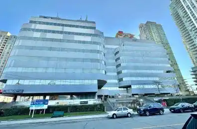 55 Town Centre Court Unit# 108ab Toronto E09 Ontario M1P 4X4