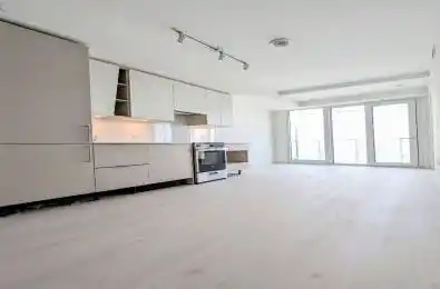 3900 Confederation Parkway Unit# 4612 Mississauga Ontario L5B 0M3