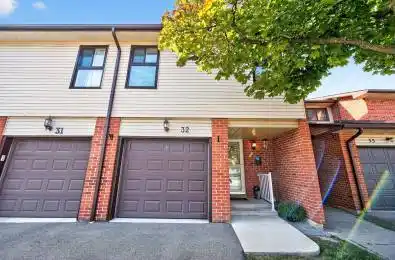 32 Collins Crescent Brampton Ontario L6V 3M9