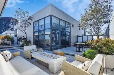 32 Trolley Crescent Unit# PH10 Toronto C08 Ontario M5A 0E8